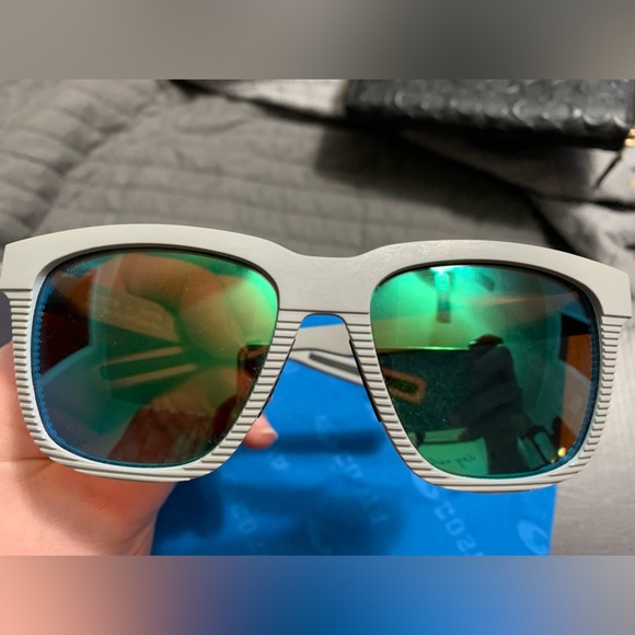Costa Accessories Mens Costas Pescador Worn Once No Scratches And